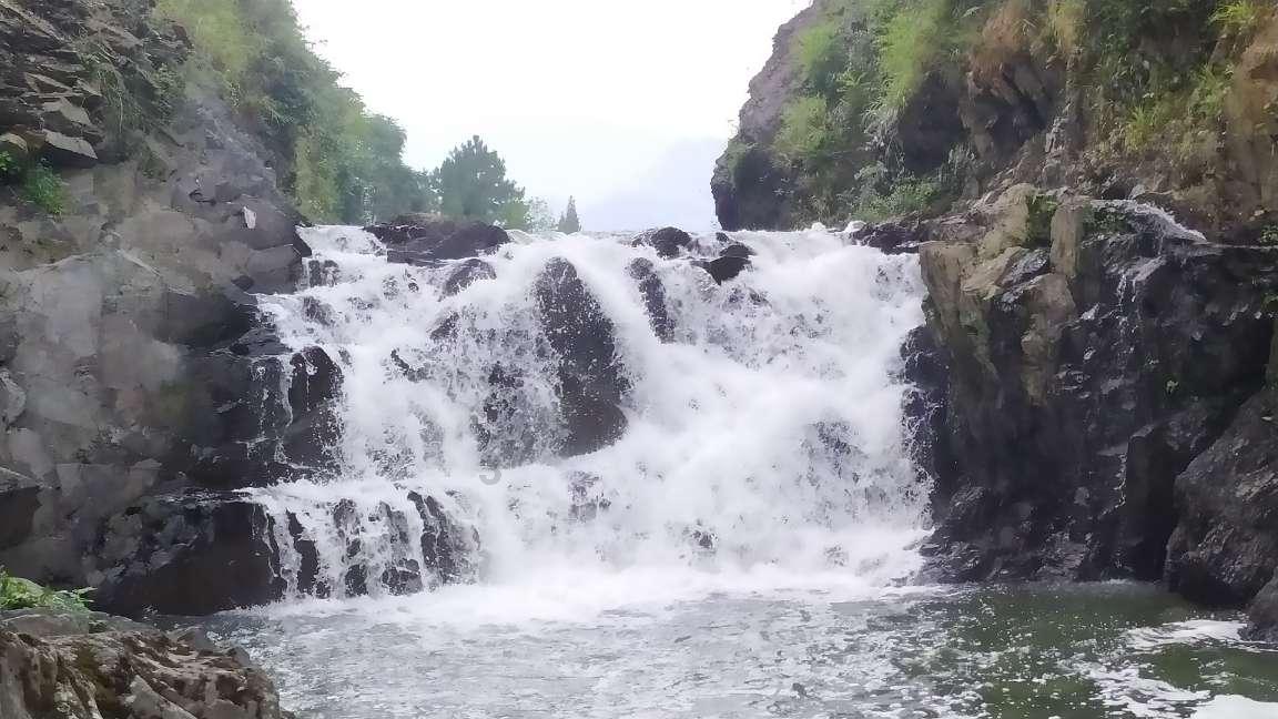 点燃的炸弹人